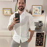 Lucas R.